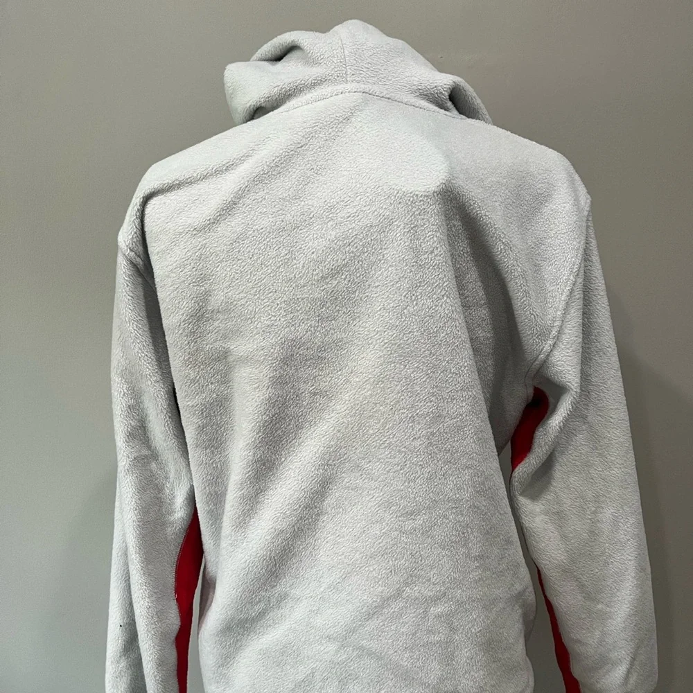 Mickey Mouse Wonderful World of Disney Gray & Red Fleece Full Zip Hoodie…‎